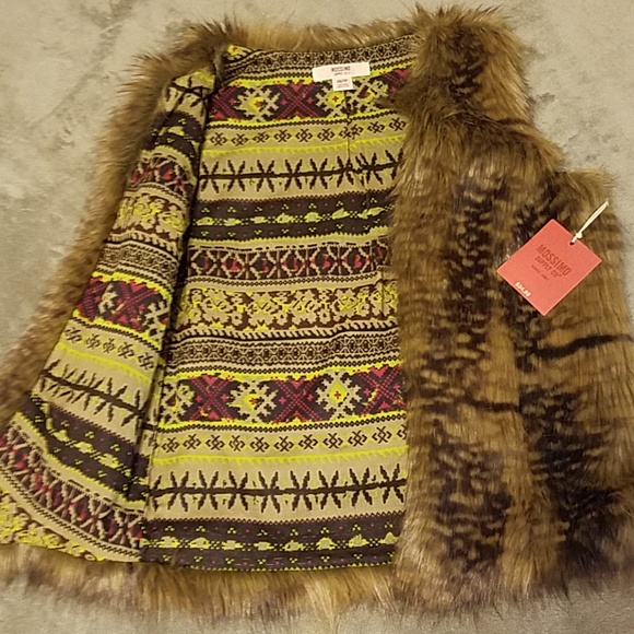 Mossimo Vest - Picture 7 of 7